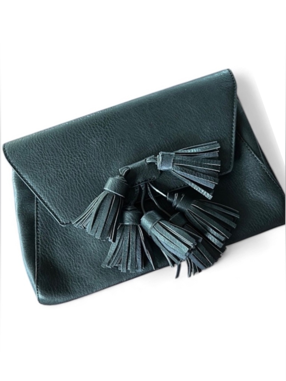 ❌LAST CALL❌ Black envelope Clutch with tassels Francesca’s